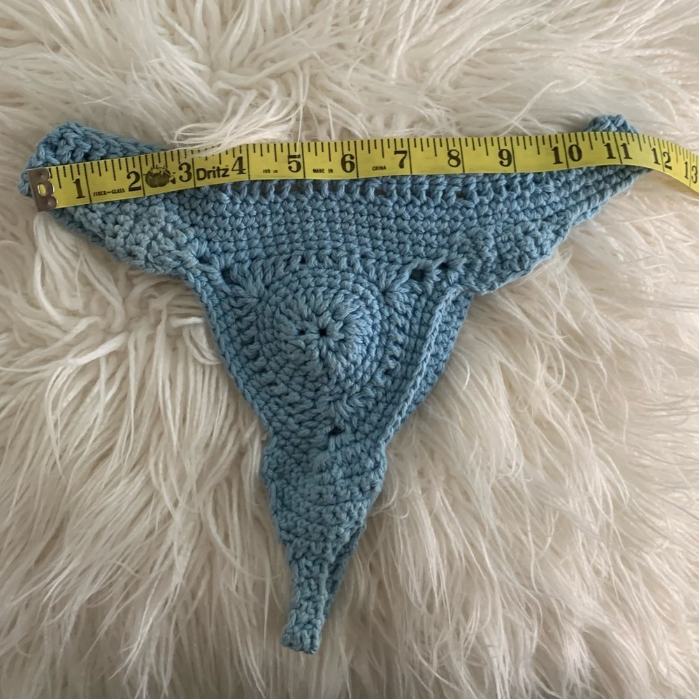 String Bikini - image 5